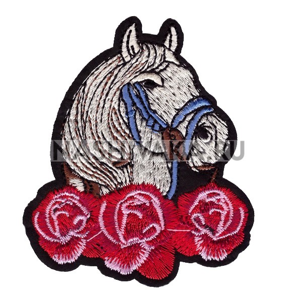 Нашивка Лошадь с розами (201990), 80х70мм
