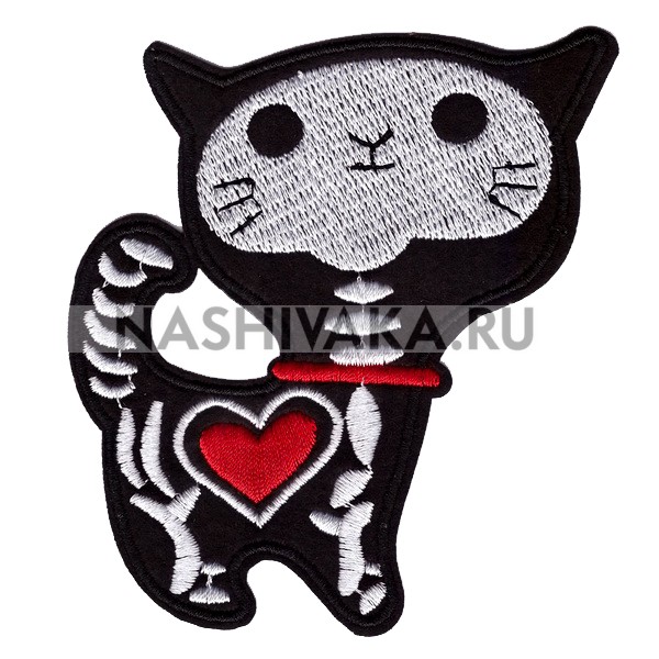 Нашивка Скелет котенка с сердцем (201902), 95х95мм