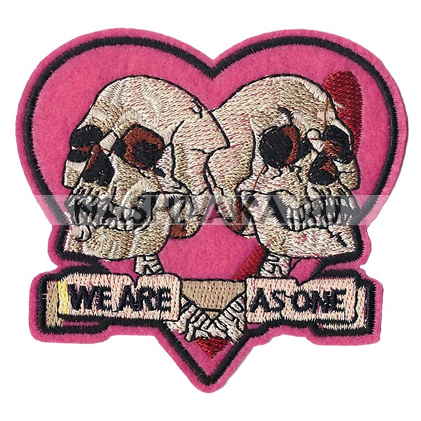 Нашивка Мы как один - Сердце с черепами (200795), 80х90мм